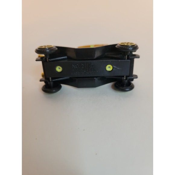 NIB Vintage Reader's Digest Collector Peerless #211 1:64 Diecast Model Car - Picture 3 of 7